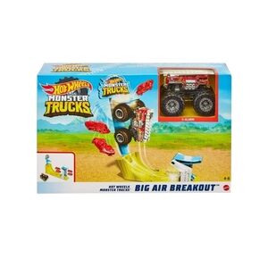 Hot Wheels Monster Trucks Big Air Breakout Playset